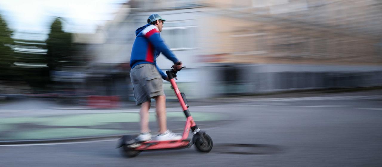Gefahr durch E-Scooter: Unfälle und Präventionsmaßnahmen