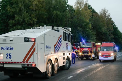Intensive Beobachtung des belgischen Waldbrandes durch Monschauer Feuerwehr