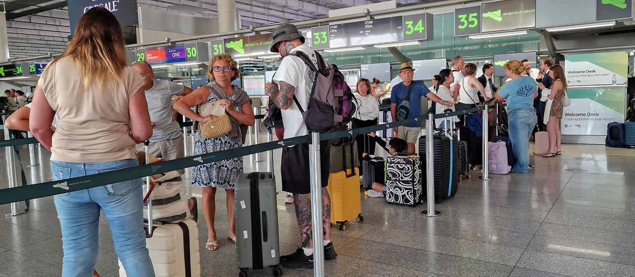 Ätna-Eruption auf Sizilien stört Flugverkehr