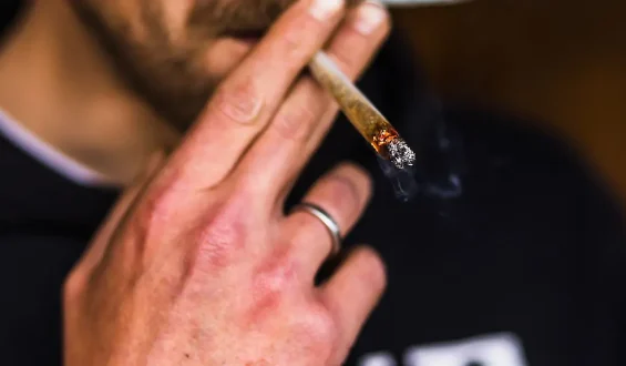 Kann ein Arbeitgeber einen Drogentest verlangen?
