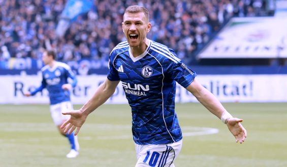 Ein Jahr Miron Muslic bei Schalke: Einblick in das Leben des Trainers