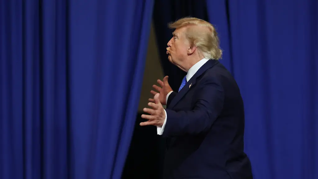 Umfrage zeigt neuen Tiefstwert für Trumps Beliebtheit