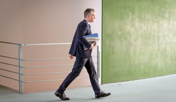 Frei verteidigt Abschaffung der Frührente nach 45 Jahren