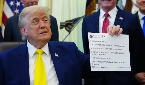 Schnellzugang zu Trumps Beiträgen auf Truth Social