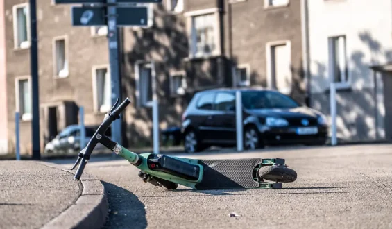 Schwere E-Scooter-Unfälle in Berlin: Ein Überblick