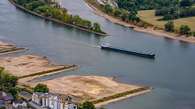 Debatte über Maßnahmen gegen Niedrigwasser im Rhein