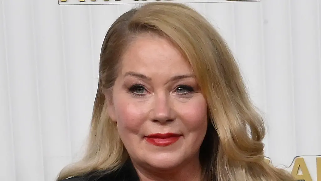 Christina Applegate nach Krankenhausaufenthalt zurück
