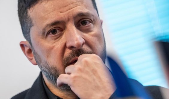 Selenskyjs Bestrebungen für ein Kriegsende bis Herbst
