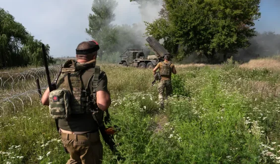 Ukraine meldet Befreiung von Hunderten Quadratkilometern Territorium