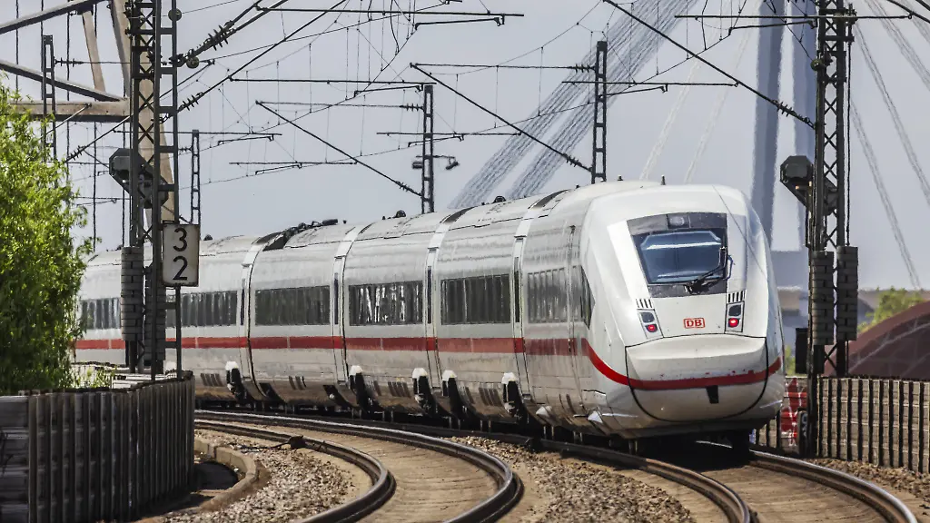 Untersuchung der Ticketpreise bei der Deutschen Bahn