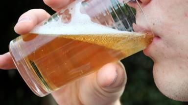 Neue Altersgrenze für Alkoholkonsum