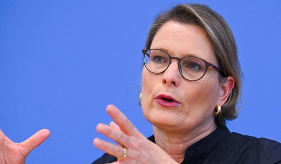 Gesetzliche Regelungen für Klimaanlagen in Mietwohnungen: Ein Gespräch über Anpassungen