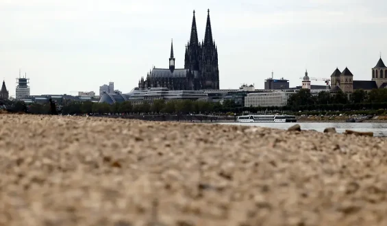 Verkehrsminister Bilger lädt zum Krisengipfel wegen Niedrigwasser