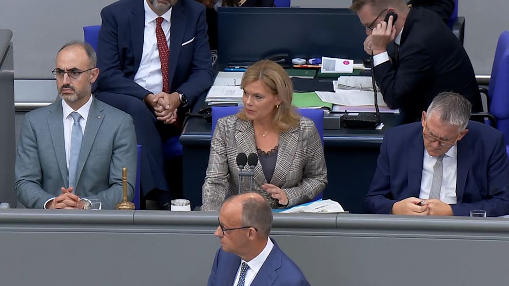 Klöckner droht AfD im Bundestag