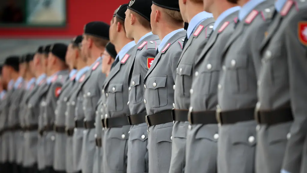 Bundeswehr hat Schwierigkeiten, Freiwillige zu rekrutieren