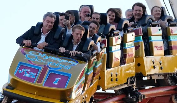Söder und Krause feiern Olympia-Erfolg auf der Wiesn