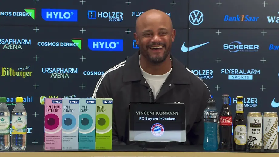 Bayern-Coach Kompany erhält Applaus in der Pressekonferenz