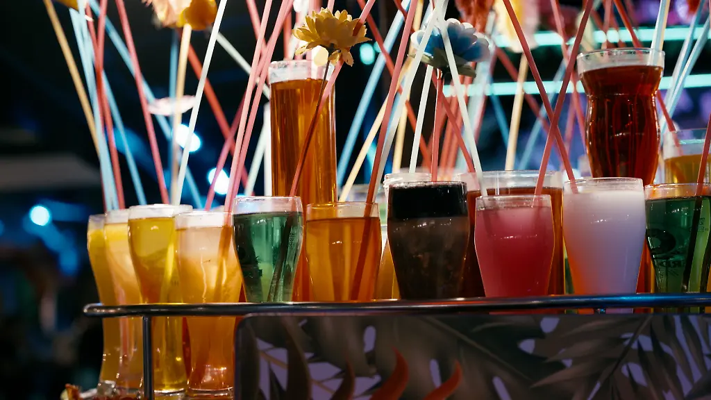 Alkohol und Sicherheit auf Jugendreisen