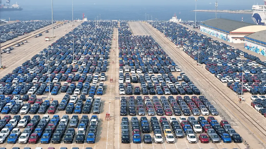 Rückgang deutscher Exporte und Zunahme chinesischer Autoimporte