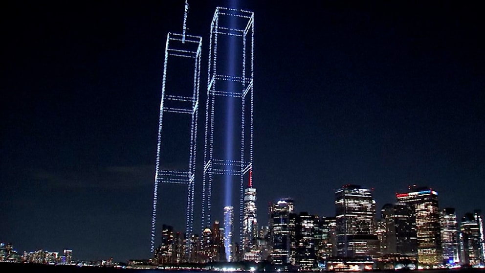 Gedenken an den 11. September: Drohnen-Lichtshow in New York