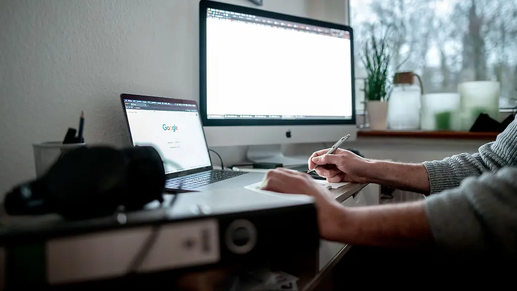 Tipps zum Stromsparen im Homeoffice