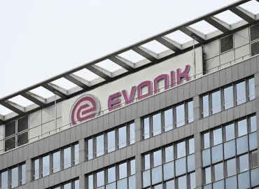 Evonik weist erste Übernahmeofferte von BASF ab