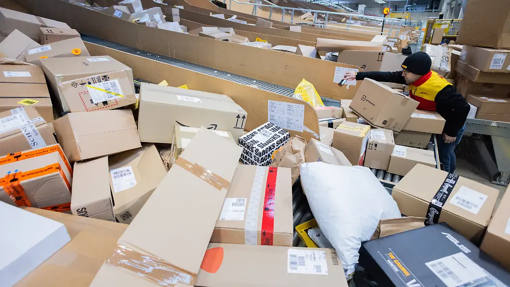 Zwei-Euro-Gebühr auf Pakete aus China zur Reduktion der Paketflut in der EU