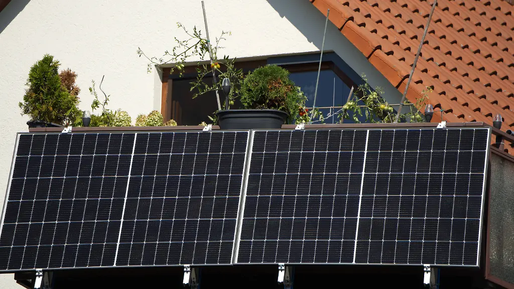 Solakon-Herbstdeal: Balkonkraftwerk mit Speicher zum Sonderpreis