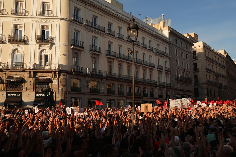 Massenproteste gegen Wohnungsnot in Madrid
