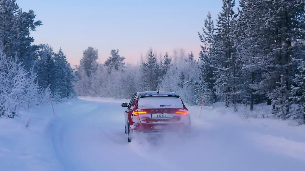 ADAC Test zeigt nicht alle Winterreifen überzeugen