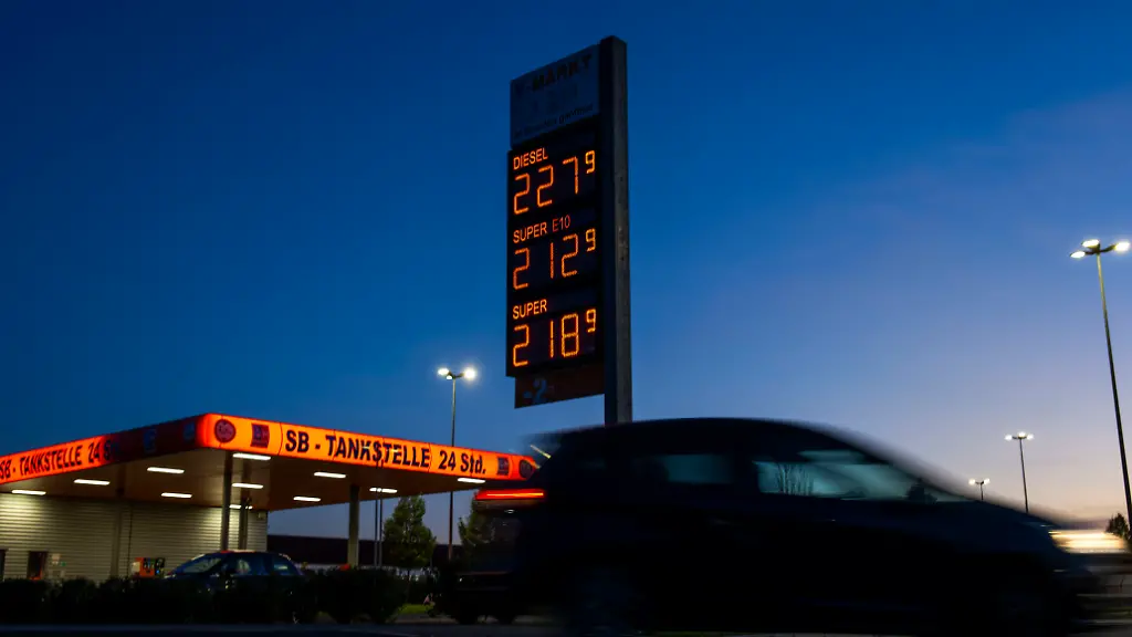 Tankstellenverband warnt vor Drei-Euro-Spritpreisen