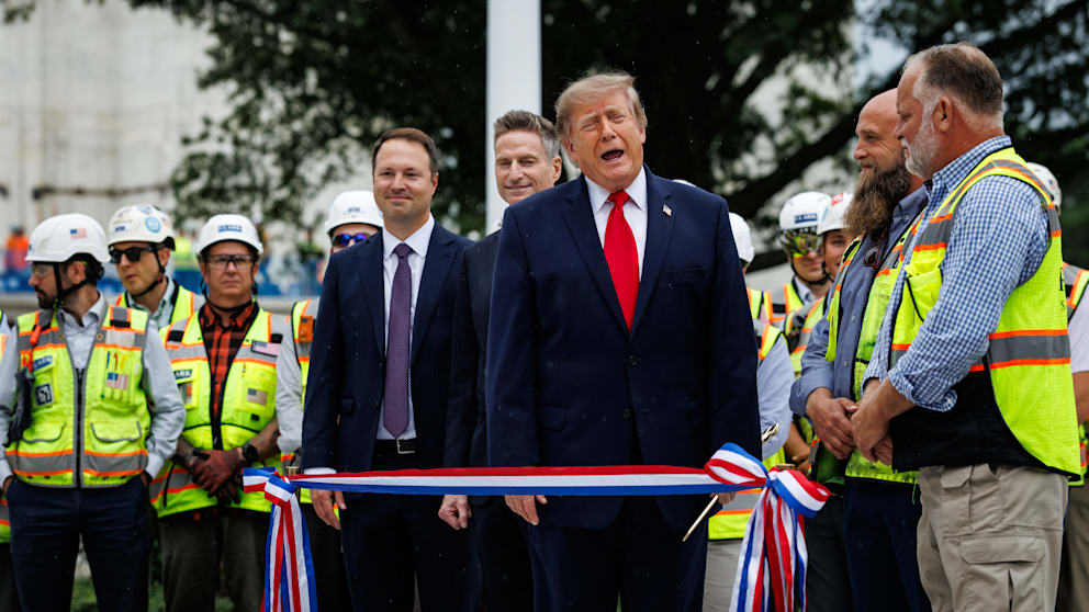 Trump ohne Ton bei Presseauftritt