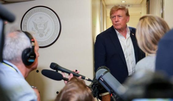 Die US-Midterms: Schlüsselduelle und politische Machtverschiebungen
