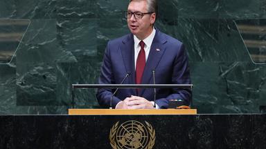 Serbiens Präsident Vucic strebt neue politische Rolle an