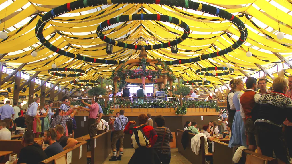 Bayerisches Gericht gegen EU-weite Vergabe von Wiesn-Zelten