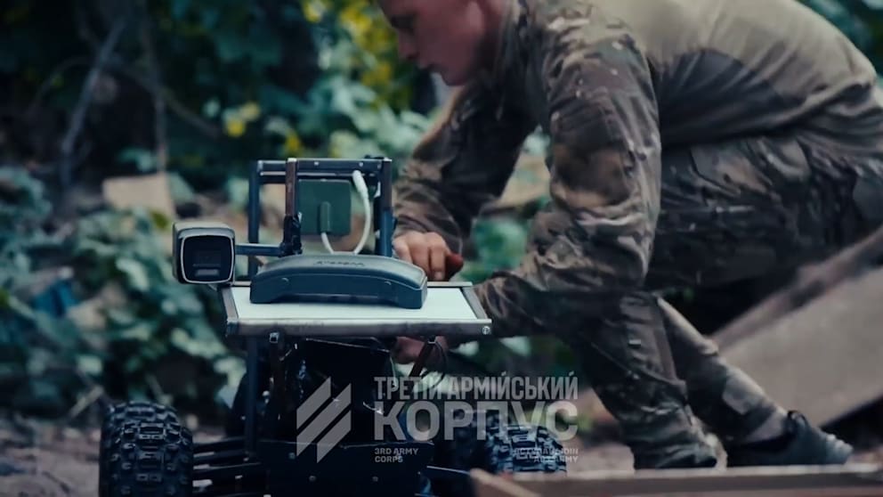 Neue Taktik gegen Putins Truppen: Kamikaze-Roboter rollen hinter russische Linien