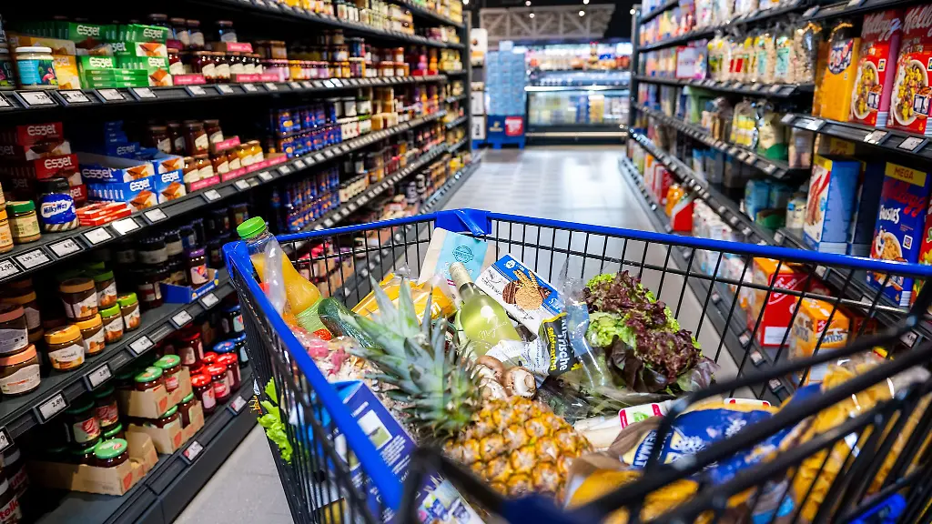 Große Der Geldbeutel: Spartipps für den Einkauf