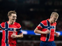Vincent Kompany und die Herausforderung des Kunstrasens in Stavanger