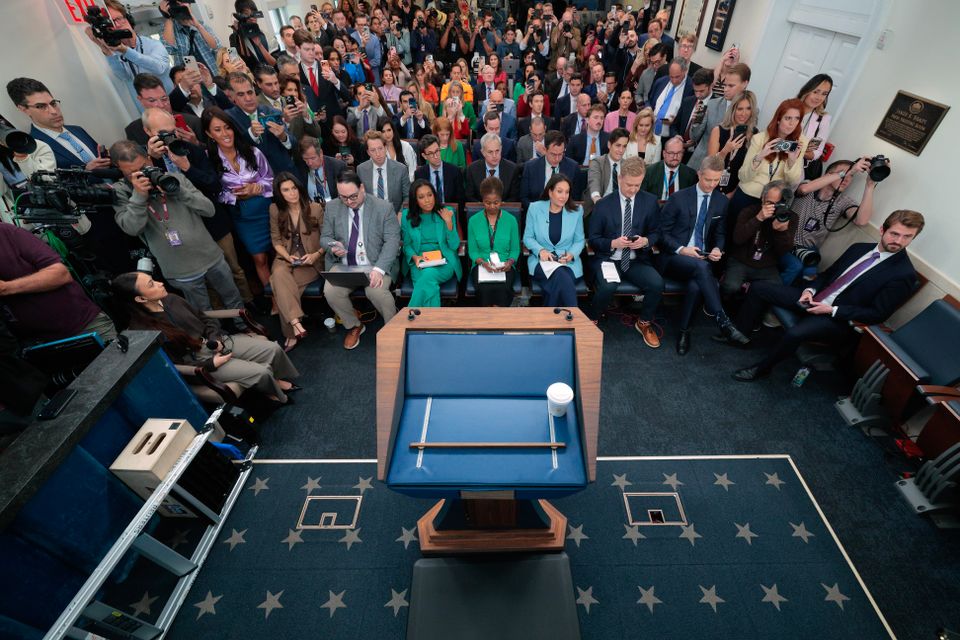 Trump erwägt Umwandlung des Presseraums im Weißen Haus