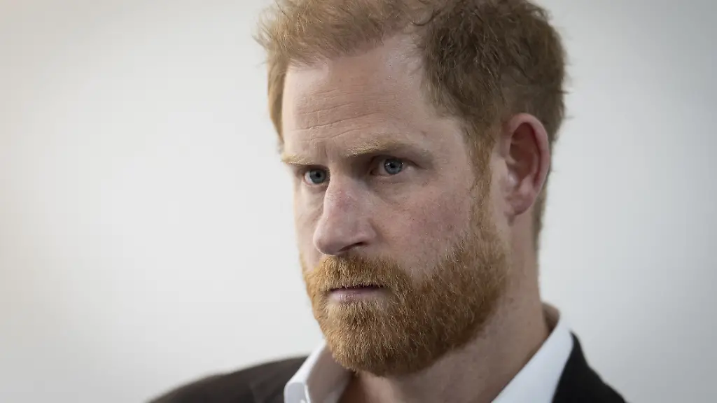 Prinz Harry und seine psychischen Herausforderungen nach dem Tod seiner Mutter
