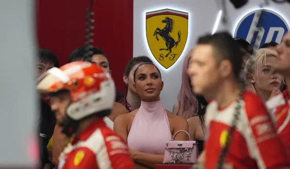 Kim Kardashians Besuch beim Formel-1-Event in Singapur