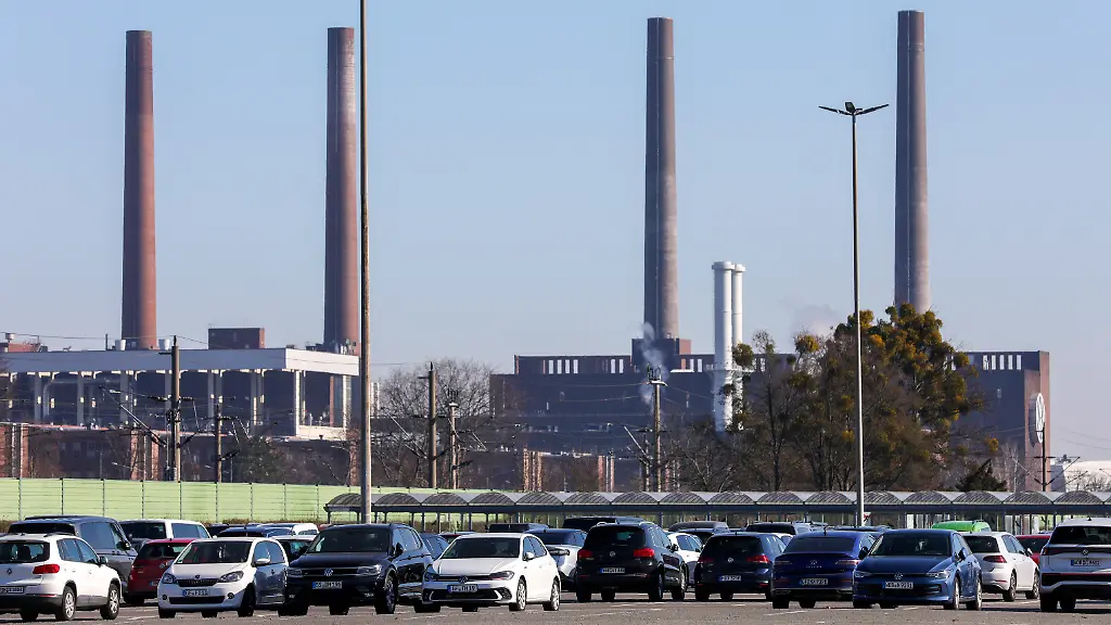 VW-Chef mit Appell an die Politik wegen Absatzflaute in der Autobranche