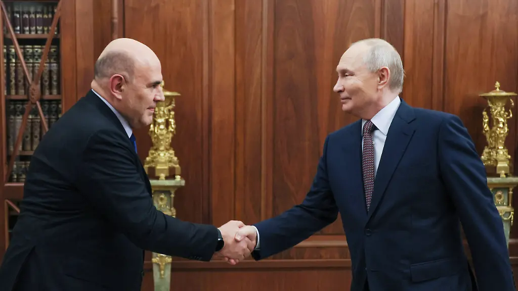 Neue Regierungsumbildung in Russland