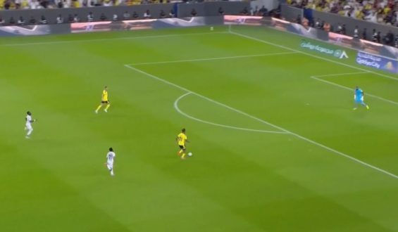 Coman verzichtet auf Pass zu Ronaldo und erzielt ein Tor