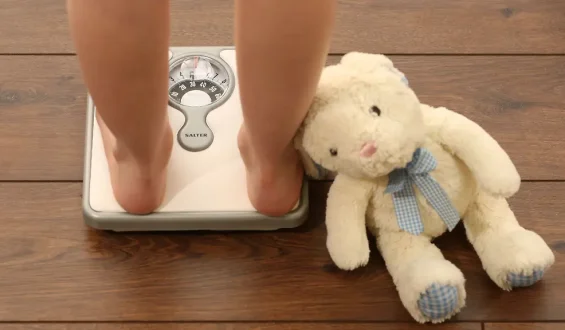 Adipositas in jungen Jahren: Sind Abnehmspritzen auch für Kinder eine Lösung?