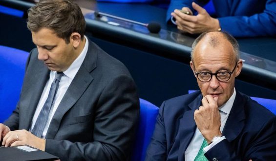 Spannungen in der schwarz-roten Koalition: Finanzielle Herausforderungen und politische Prioritäten