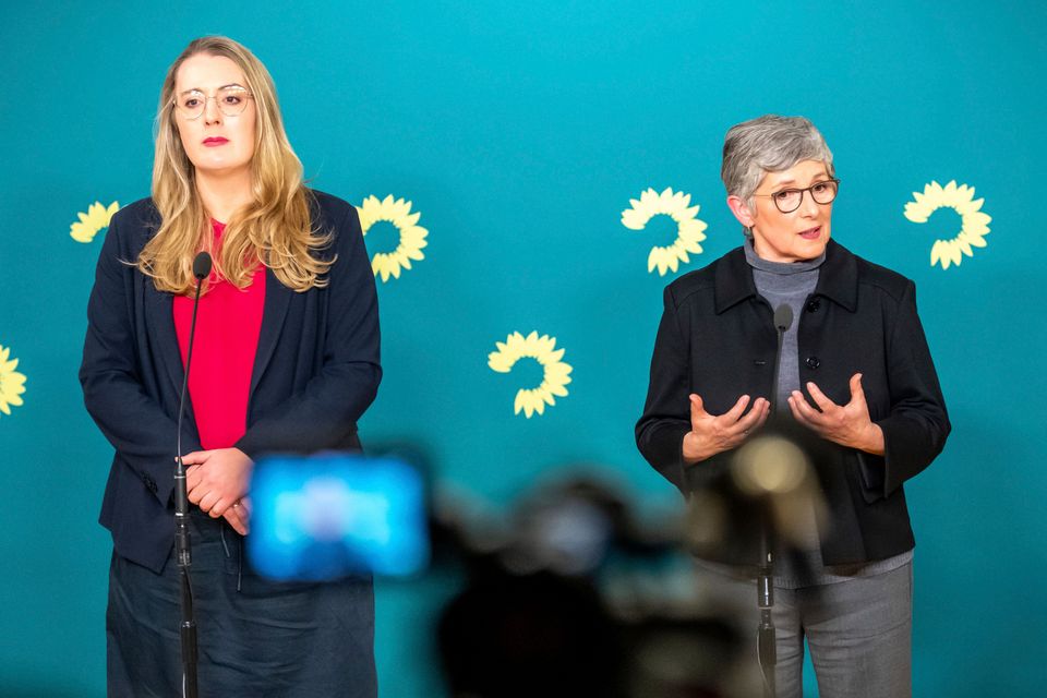Die Grünen fordern neue Strategie gegen die AfD