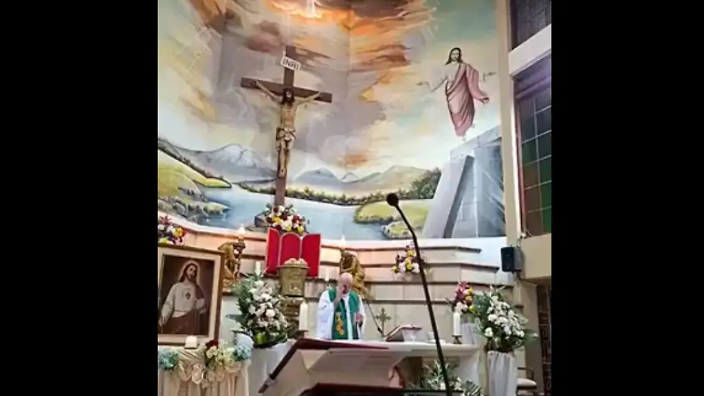 Priester stirbt bei Messe durch herabfallendes Kreuz