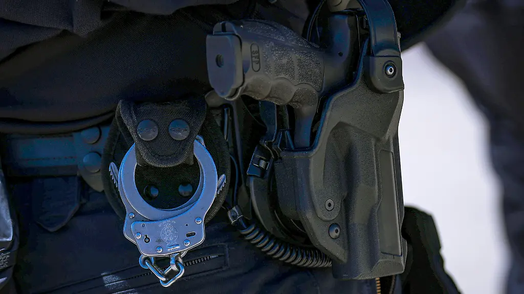 Razzia im Reinigungsgewerbe: Umfangreiche Polizeieinsätze und Festnahmen