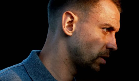 Der Skandal um Tonda Eckert im englischen Fußball